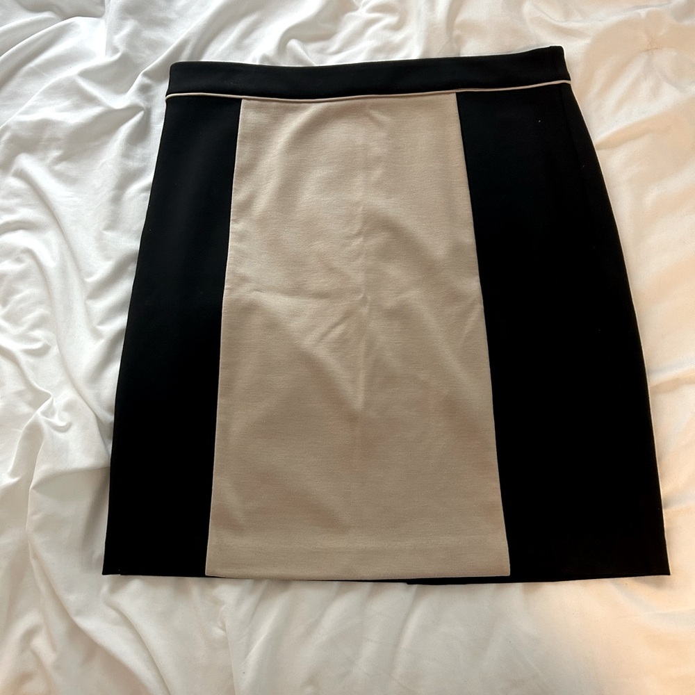 Color block pencil skirt